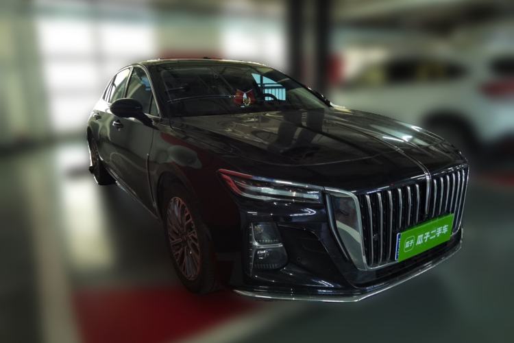 Used Hongqi H5 2023 1.5T HEV Smart Connect Flagship Edition Front Right 45 Deg