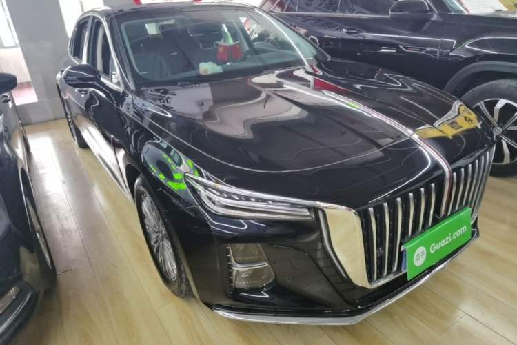 Used Hongqi H5 2023 1.5T DCT Smart Connect Flagship Edition Front Right 45 Deg