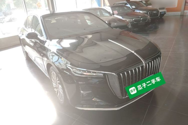 Used Hongqi H5 2023 2.0T Automatic Smart Connect Flagship Edition Front Right 45 Deg