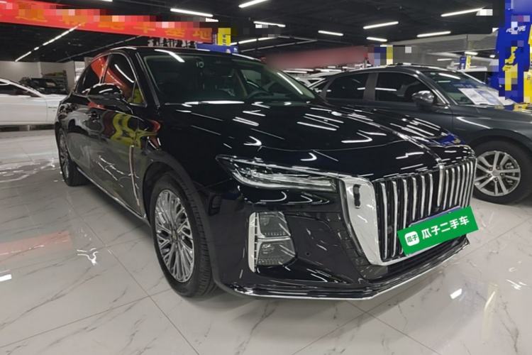 Used Hongqi H5 2023 2.0T Automatic Smart Connect Flagship Edition Front Right 45 Deg