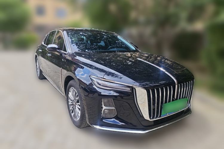 Used Hongqi H5 2023 1.5T DCT Smart Connect Flagship Edition Front Right 45 Deg
