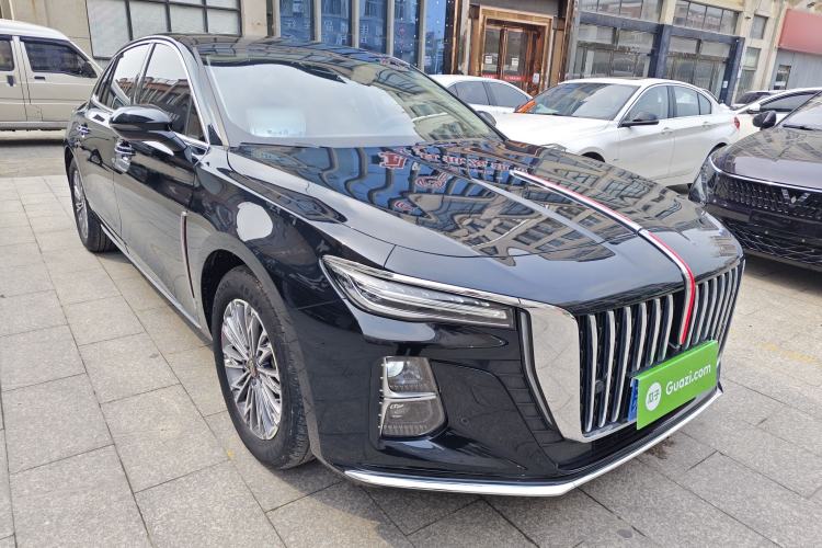 Used Hongqi H5 2023 1.5T DCT Smart Connect Flagship Edition Front Right 45 Deg