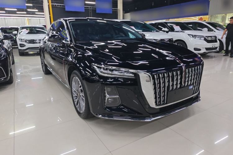 Used Hongqi H5 2023 2.0T Automatic Smart Connect Flagship Edition Front Right 45 Deg