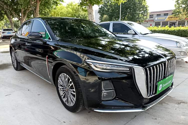Used Hongqi H5 2023 1.5T DCT Smart Connect Flagship Edition Front Right 45 Deg