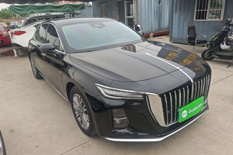 Used Hongqi H5 2023 2.0T Automatic Smart Connect Flagship Edition Front Right 45 Deg