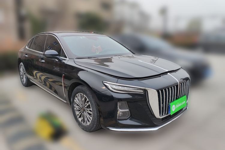 Used Hongqi H5 2023 1.5T DCT Smart Connect Flagship Edition Front Right 45 Deg