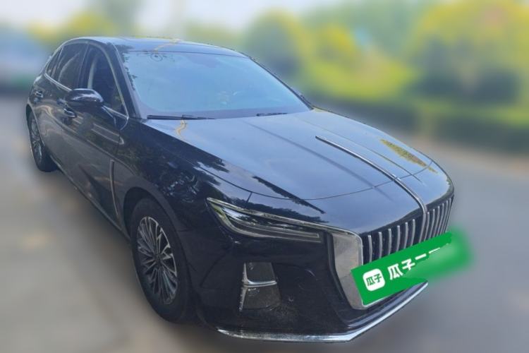 Used Hongqi H5 2023 1.5T DCT Smart Connect Flagship Edition Front Right 45 Deg