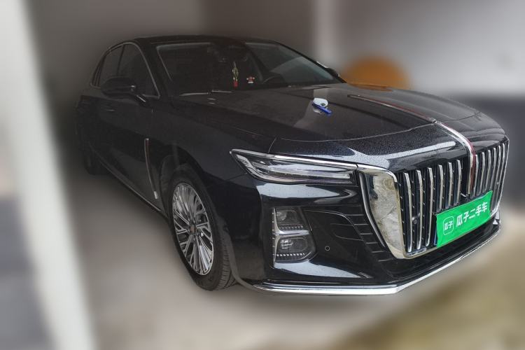 Used Hongqi H5 2023 2.0T Automatic Smart Connect Flagship Edition Front Right 45 Deg