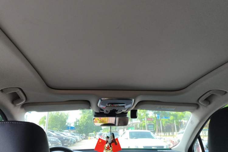 Used Hongqi H5 2023 2.0T Automatic Smart Connect Flagship Edition Headliner