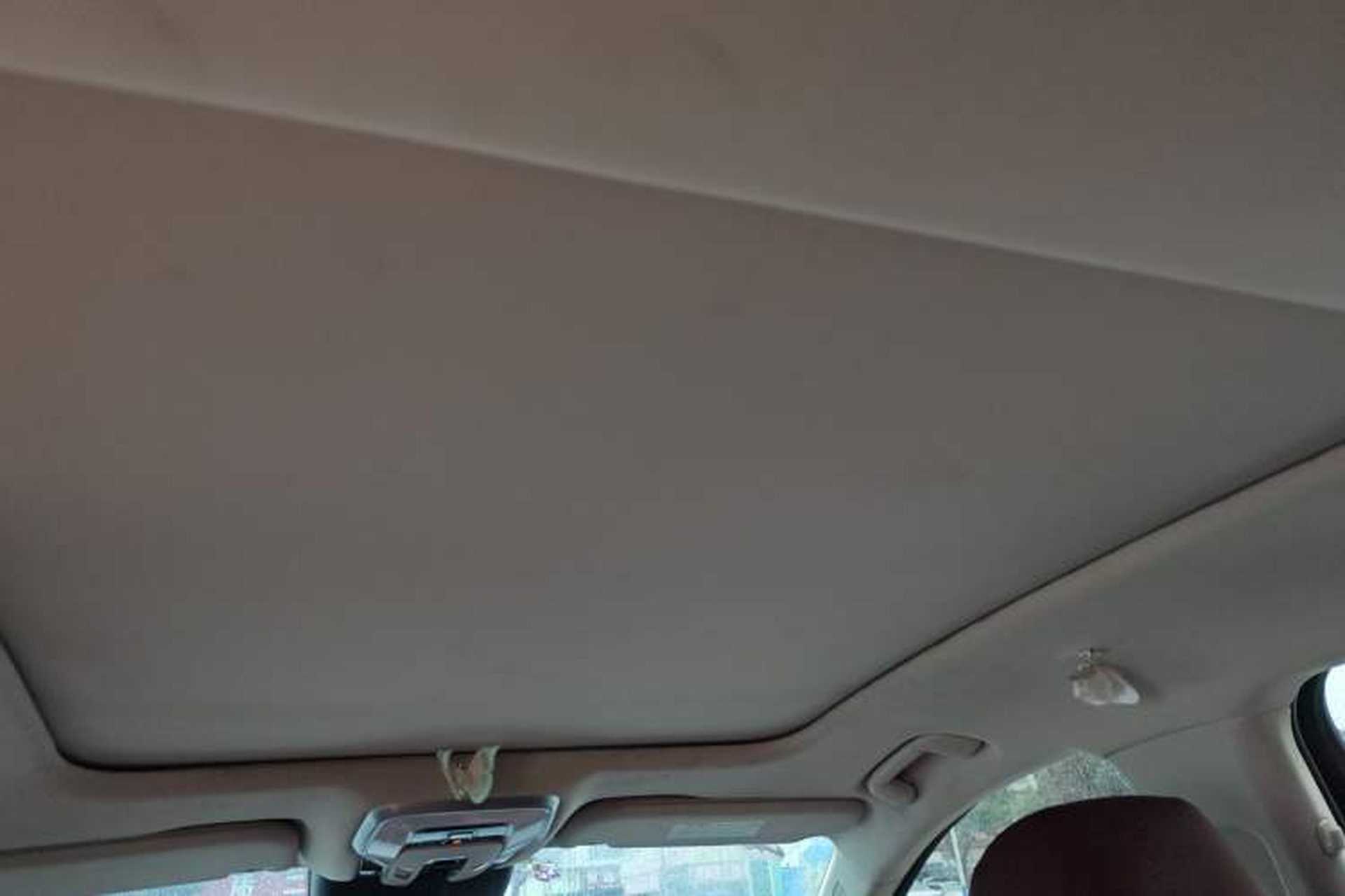 Used Hongqi H5 2023 2.0T Automatic Smart Connect Flagship Edition Headliner