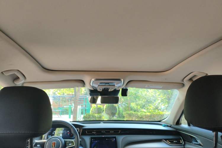 Used Hongqi H5 2023 2.0T Automatic Smart Connect Flagship Edition Headliner