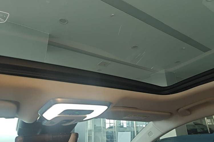 Used Hongqi H5 2023 1.5T HEV Smart Connect Flagship Edition Headliner
