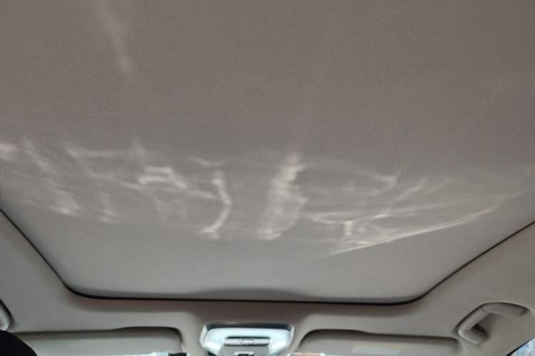 Used Hongqi H5 2023 2.0T Automatic Smart Connect Flagship Edition Headliner