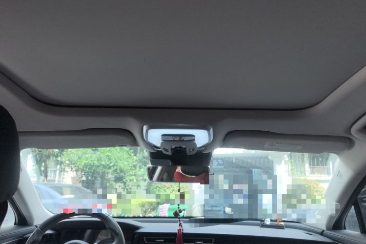 Used Hongqi H5 2023 2.0T Automatic Smart Connect Flagship Edition Headliner