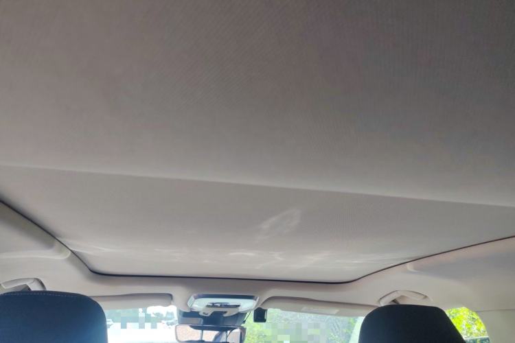 Used Hongqi H5 2023 2.0T Automatic Smart Connect Flagship Edition Headliner