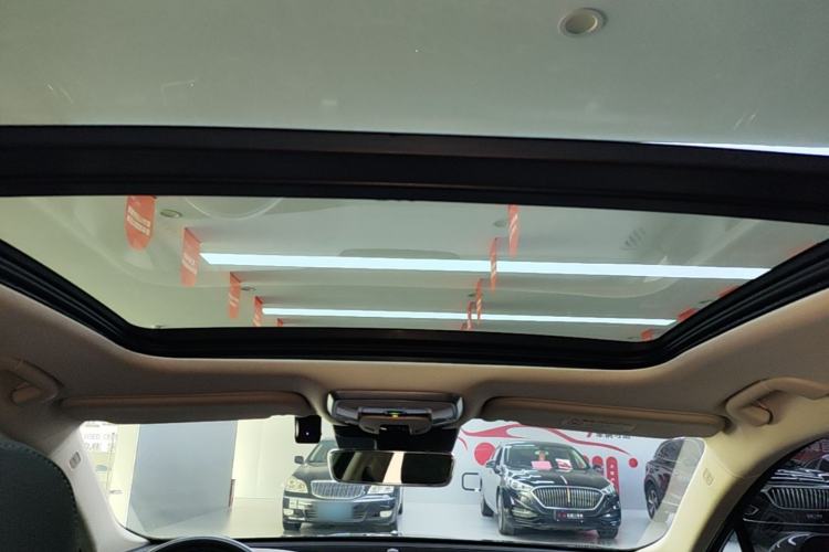 Used Hongqi H5 2023 2.0T Automatic Smart Connect Flagship Edition Headliner