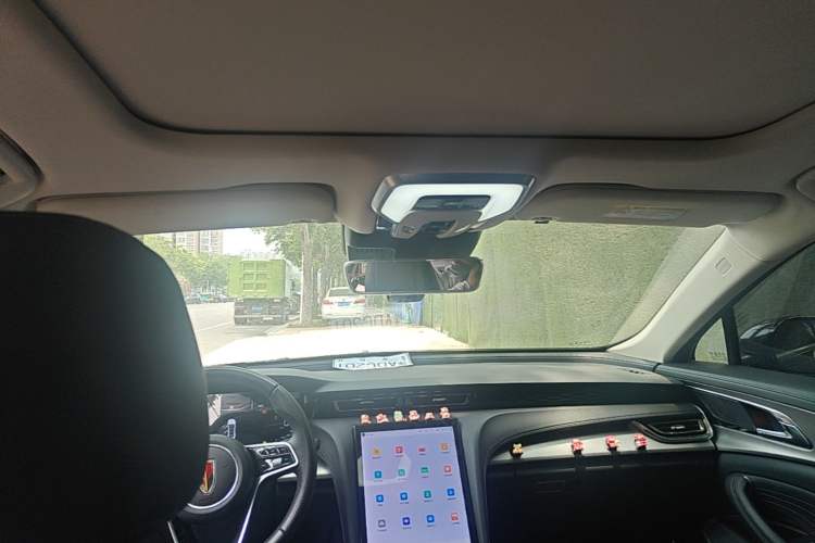 Used Hongqi H5 2023 2.0T Automatic Smart Connect Flagship Edition Headliner