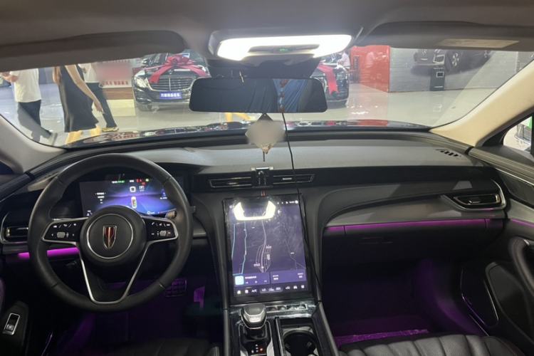 Used Hongqi H5 2023 2.0T Automatic Smart Connect Flagship Edition Interior 1