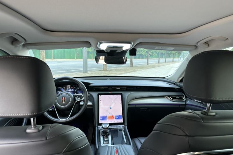 Used Hongqi H5 2023 2.0T Automatic Smart Connect Flagship Edition Interior 1