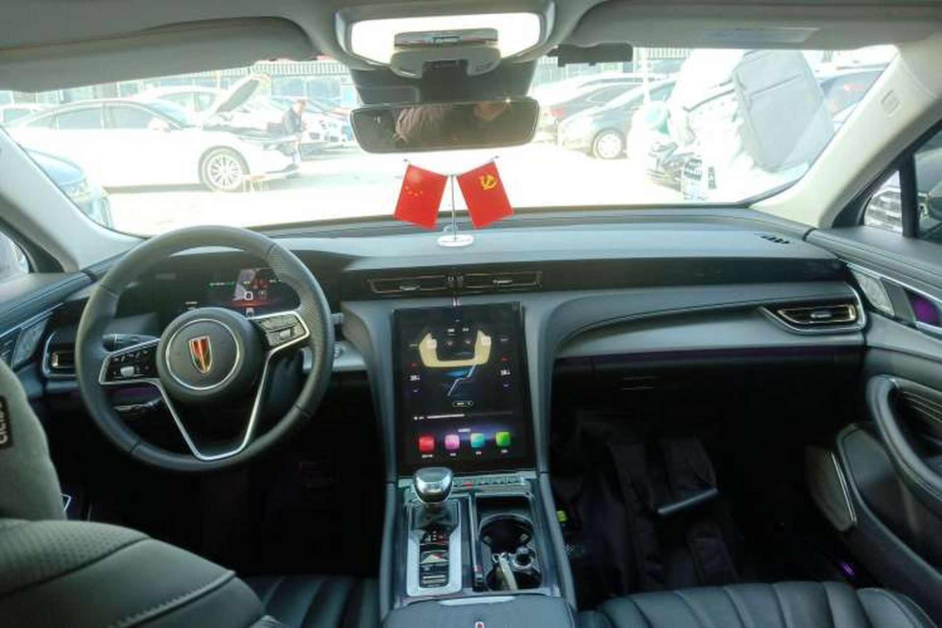 Used Hongqi H5 2023 2.0T Automatic Smart Connect Flagship Edition Interior 2