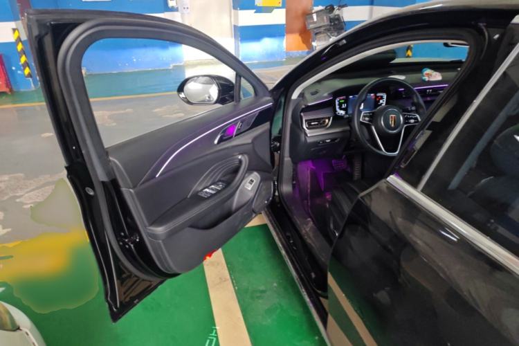 Used Hongqi H5 2023 1.5T DCT Smart Connect Flagship Edition Interior 3