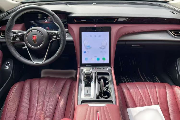 Used Hongqi H5 2023 2.0T Automatic Smart Connect Flagship Edition Interior 4