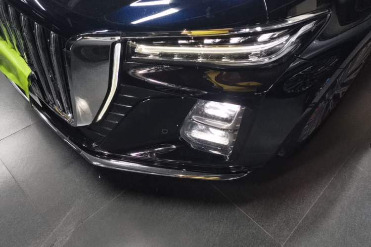Used Hongqi H5 2023 2.0T Automatic Smart Connect Flagship Edition Left Front Headlight