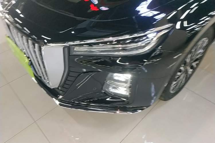 Used Hongqi H5 2023 2.0T Automatic Smart Connect Flagship Edition Left Front Headlight