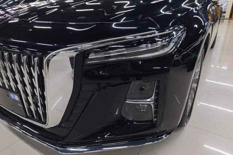 Used Hongqi H5 2023 2.0T Automatic Smart Connect Flagship Edition Left Front Headlight