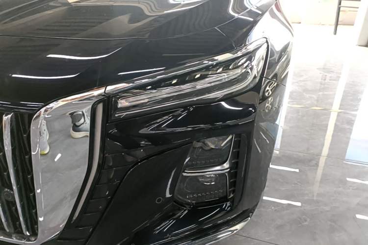 Used Hongqi H5 2023 2.0T Automatic Smart Connect Flagship Edition Left Front Headlight