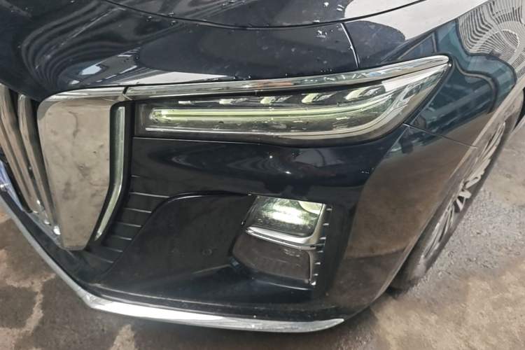 Used Hongqi H5 2023 2.0T Automatic Smart Connect Flagship Edition Left Front Headlight