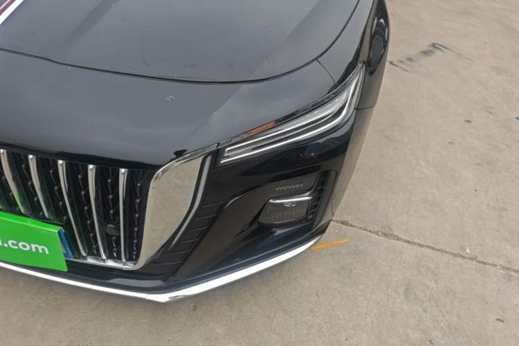 Used Hongqi H5 2023 2.0T Automatic Smart Connect Flagship Edition Left Front Headlight