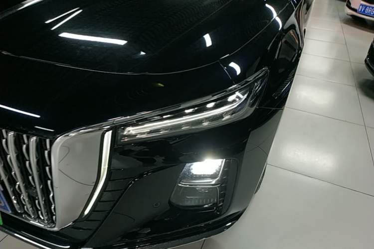 Used Hongqi H5 2023 2.0T Automatic Smart Connect Flagship Edition Left Front Headlight