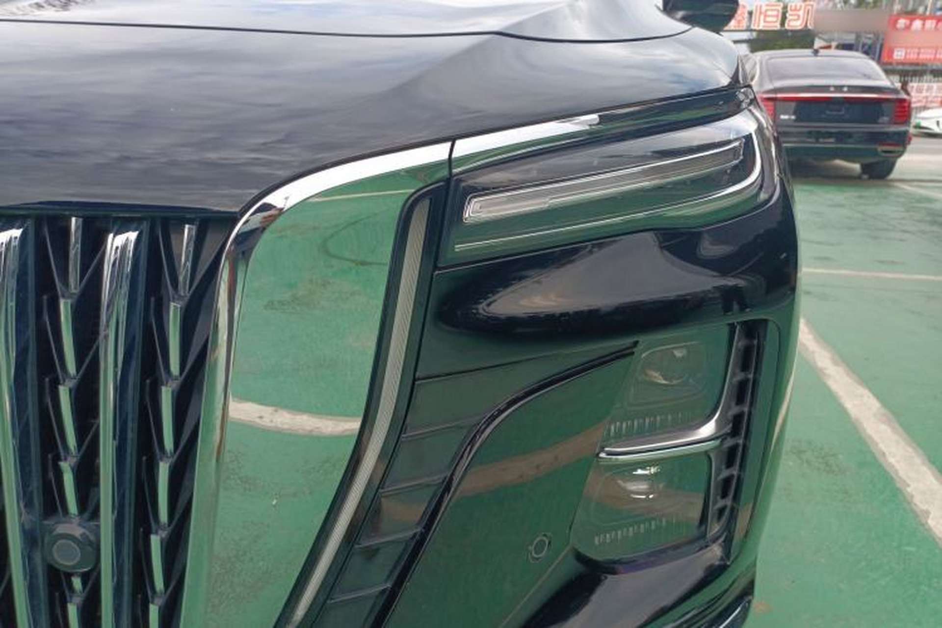 Used Hongqi H5 2023 2.0T Automatic Smart Connect Flagship Edition Left Front Headlight
