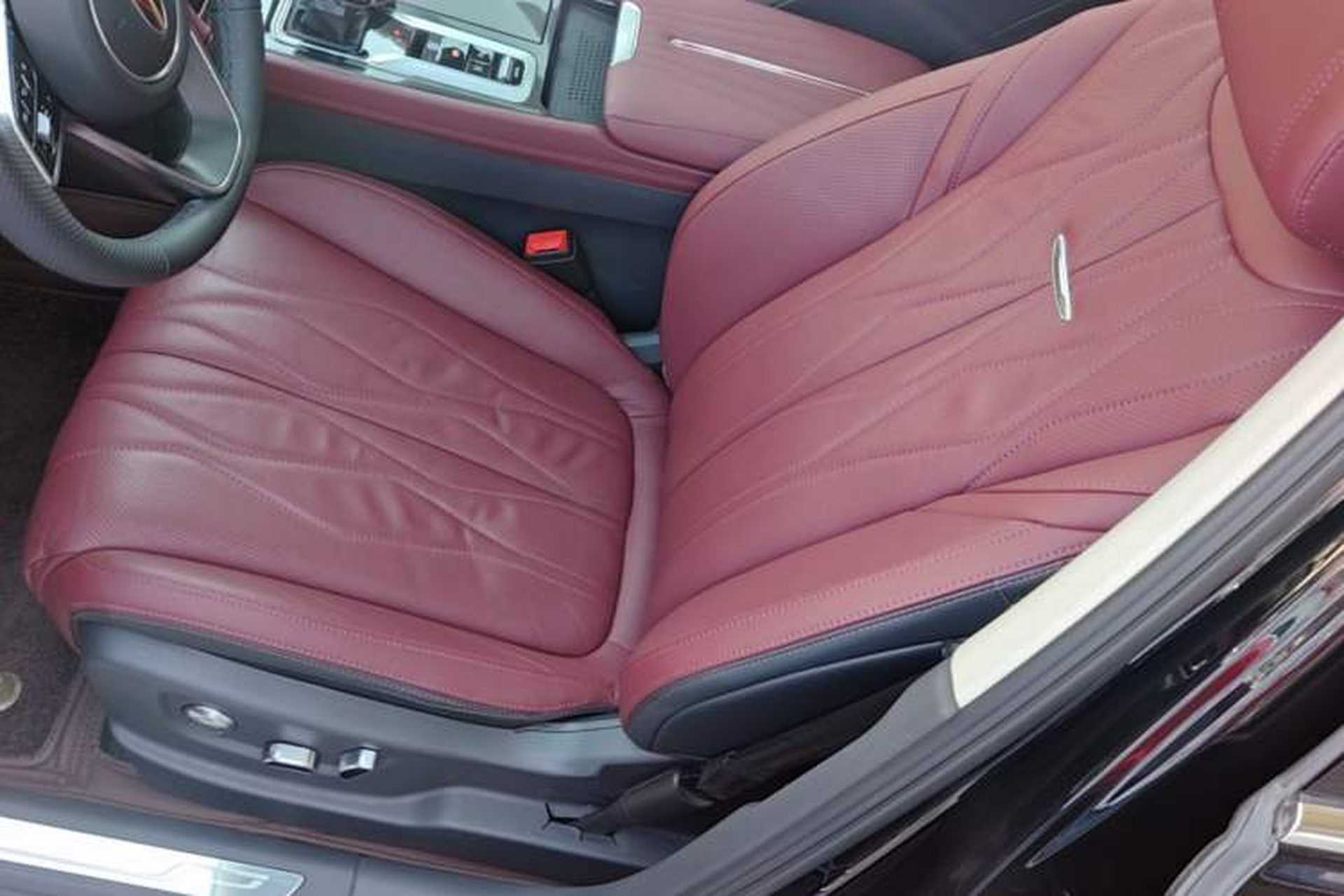 Used Hongqi H5 2023 2.0T Automatic Smart Connect Flagship Edition Left Front Seat