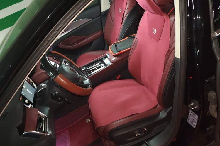 Used Hongqi H5 2023 2.0T Automatic Smart Connect Flagship Edition Left Front Seat