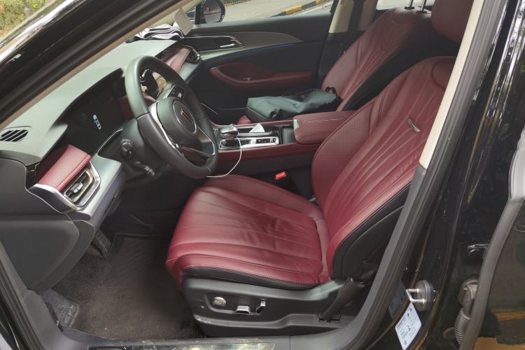 Used Hongqi H5 2023 2.0T Automatic Smart Connect Flagship Edition Left Front Seat