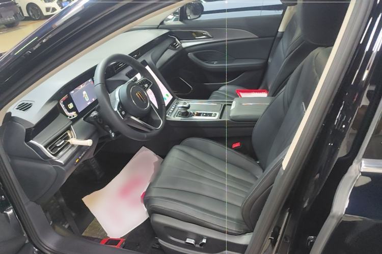Used Hongqi H5 2023 2.0T Automatic Smart Connect Flagship Edition Left Front Seat