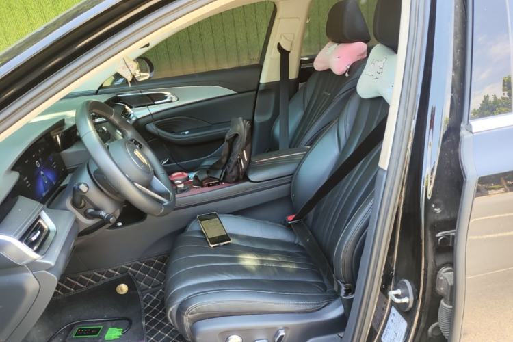 Used Hongqi H5 2023 2.0T Automatic Smart Connect Flagship Edition Left Front Seat