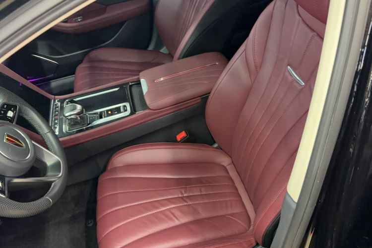 Used Hongqi H5 2023 2.0T Automatic Smart Connect Flagship Edition Left Front Seat