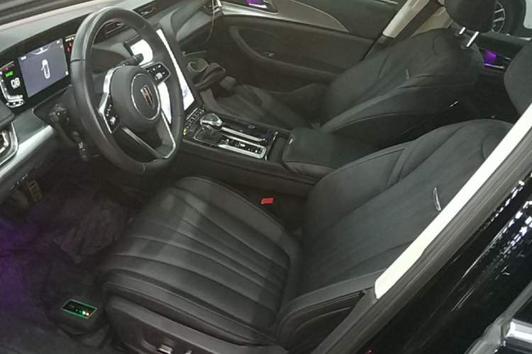 Used Hongqi H5 2023 1.5T DCT Smart Connect Flagship Edition Left Front Seat