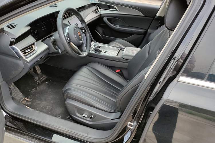 Used Hongqi H5 2023 1.5T DCT Smart Connect Flagship Edition Left Front Seat