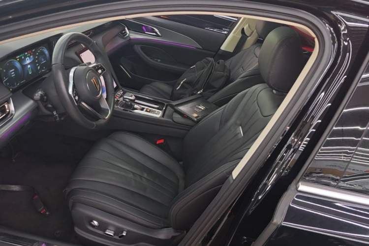 Used Hongqi H5 2023 2.0T Automatic Smart Connect Flagship Edition Left Front Seat