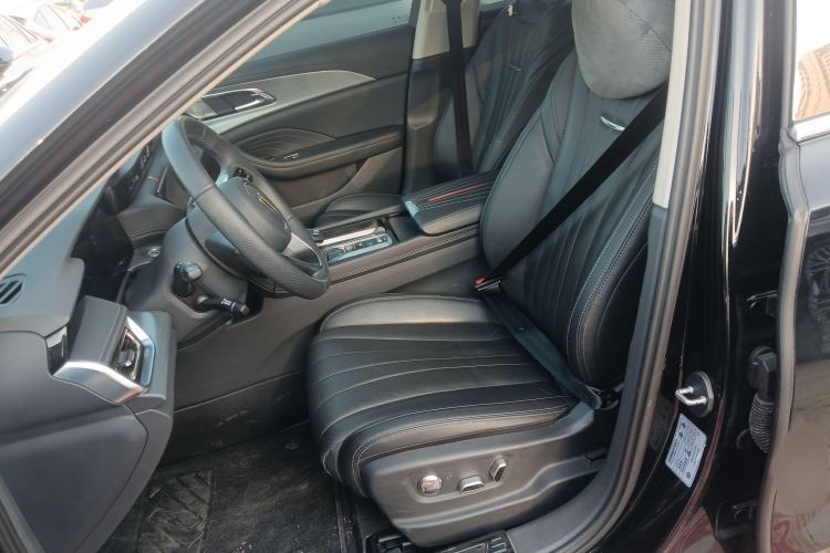Used Hongqi H5 2023 2.0T Automatic Smart Connect Flagship Edition Left Front Seat