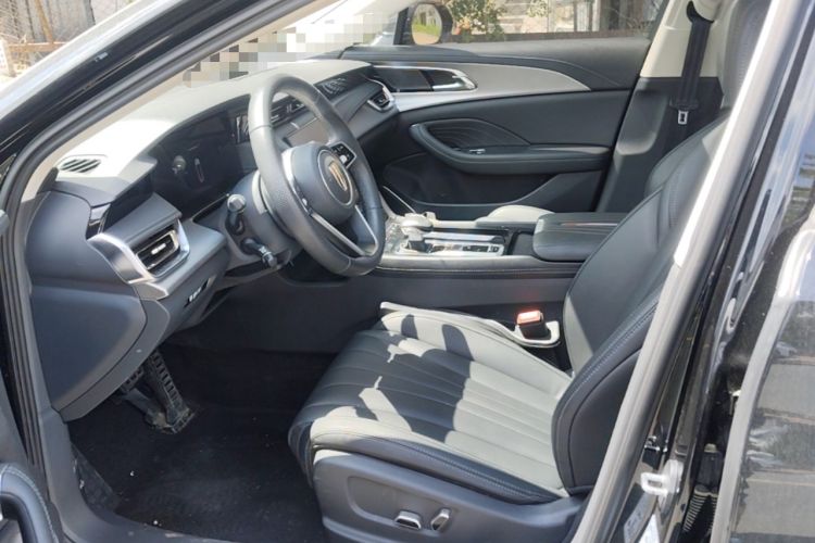 Used Hongqi H5 2023 2.0T Automatic Smart Connect Flagship Edition Left Front Seat
