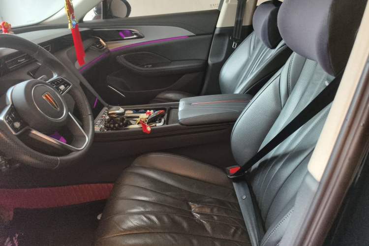 Used Hongqi H5 2023 2.0T Automatic Smart Connect Flagship Edition Left Front Seat