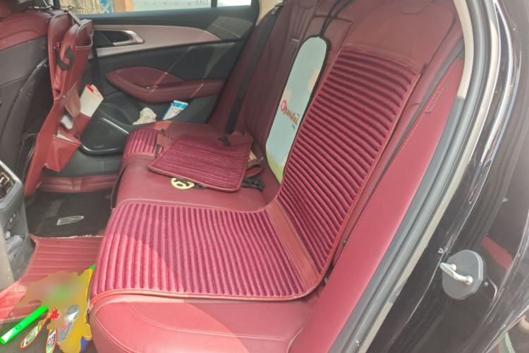 Used Hongqi H5 2023 2.0T Automatic Smart Connect Flagship Edition Left Rear Seat