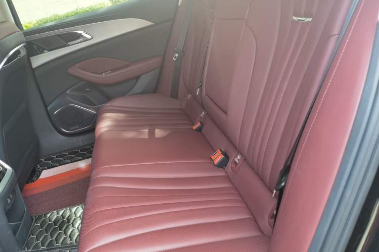Used Hongqi H5 2023 1.5T DCT Smart Connect Flagship Edition Left Rear Seat