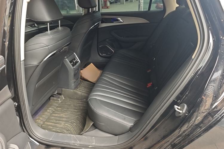 Used Hongqi H5 2023 2.0T Automatic Smart Connect Flagship Edition Left Rear Seat