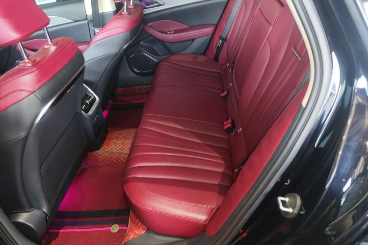 Used Hongqi H5 2023 1.5T DCT Smart Connect Flagship Edition Left Rear Seat